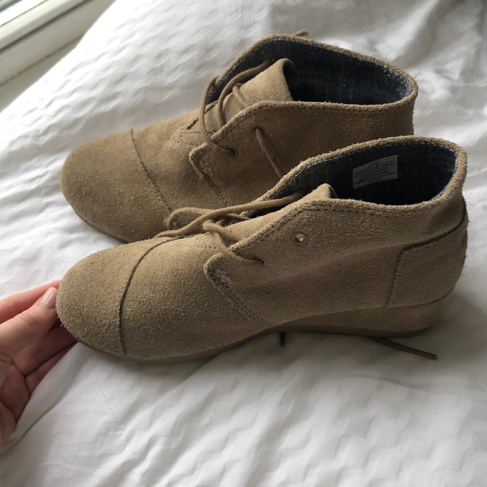 Kids wedges booties